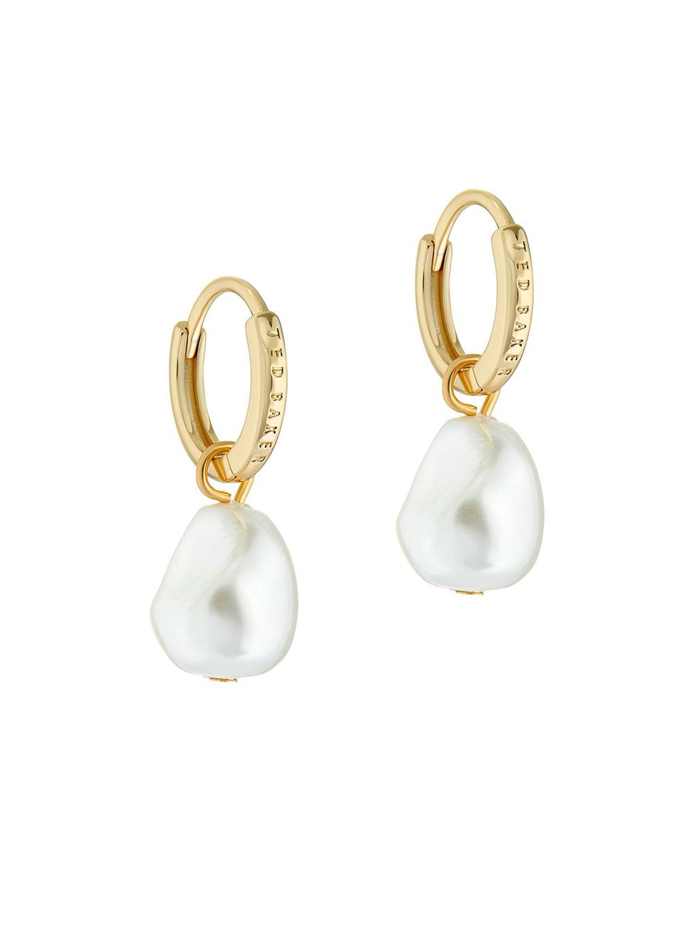 Boucles d'Oreilles Ted Baker PERIAA - Pearl Drop Pendant Huggie Femme Doré | Paris  16840-FHON