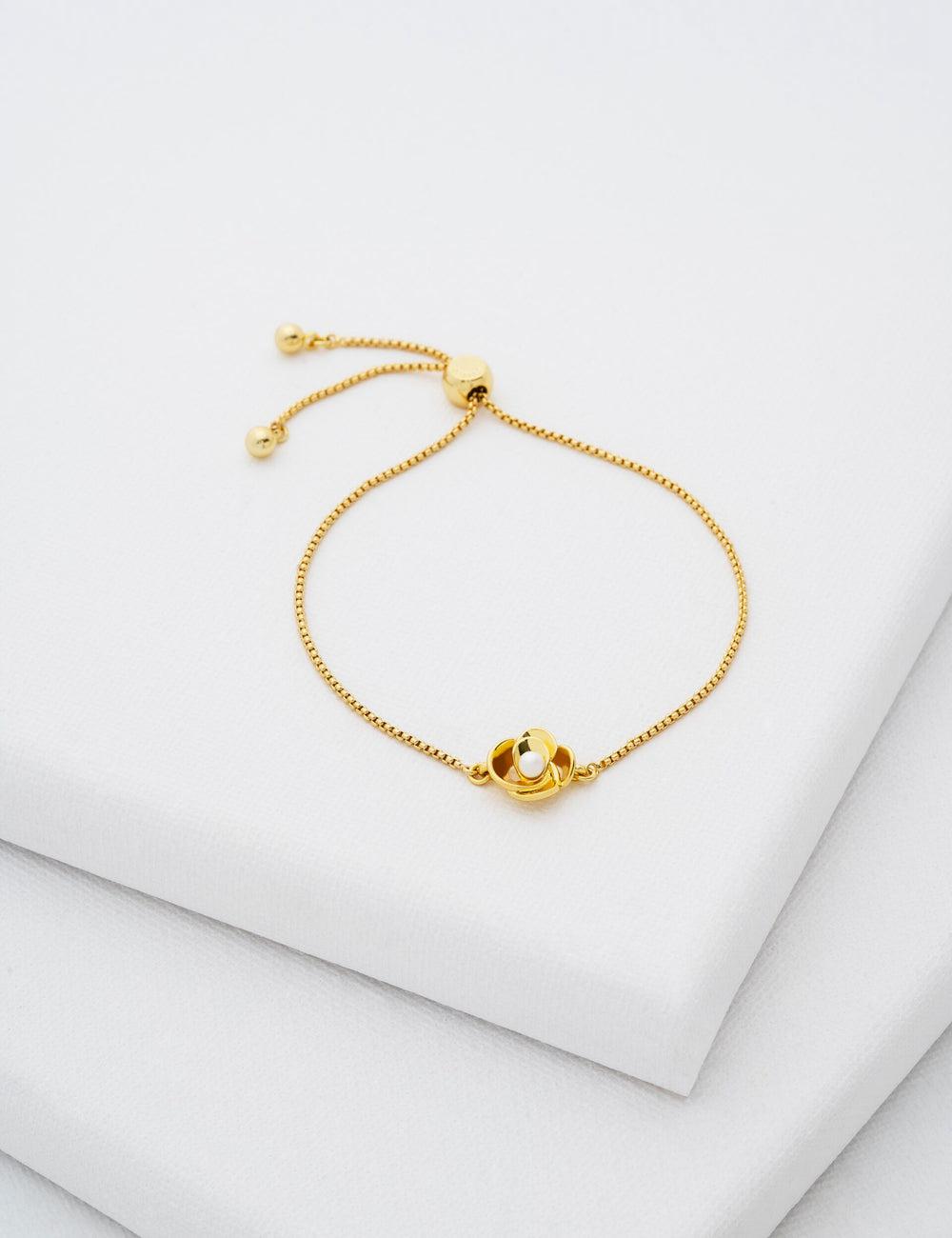 Bracelets Ted Baker FLORIE - Pearl Flower Adjustable Chain Femme Doré | Paris  16549-KVYG