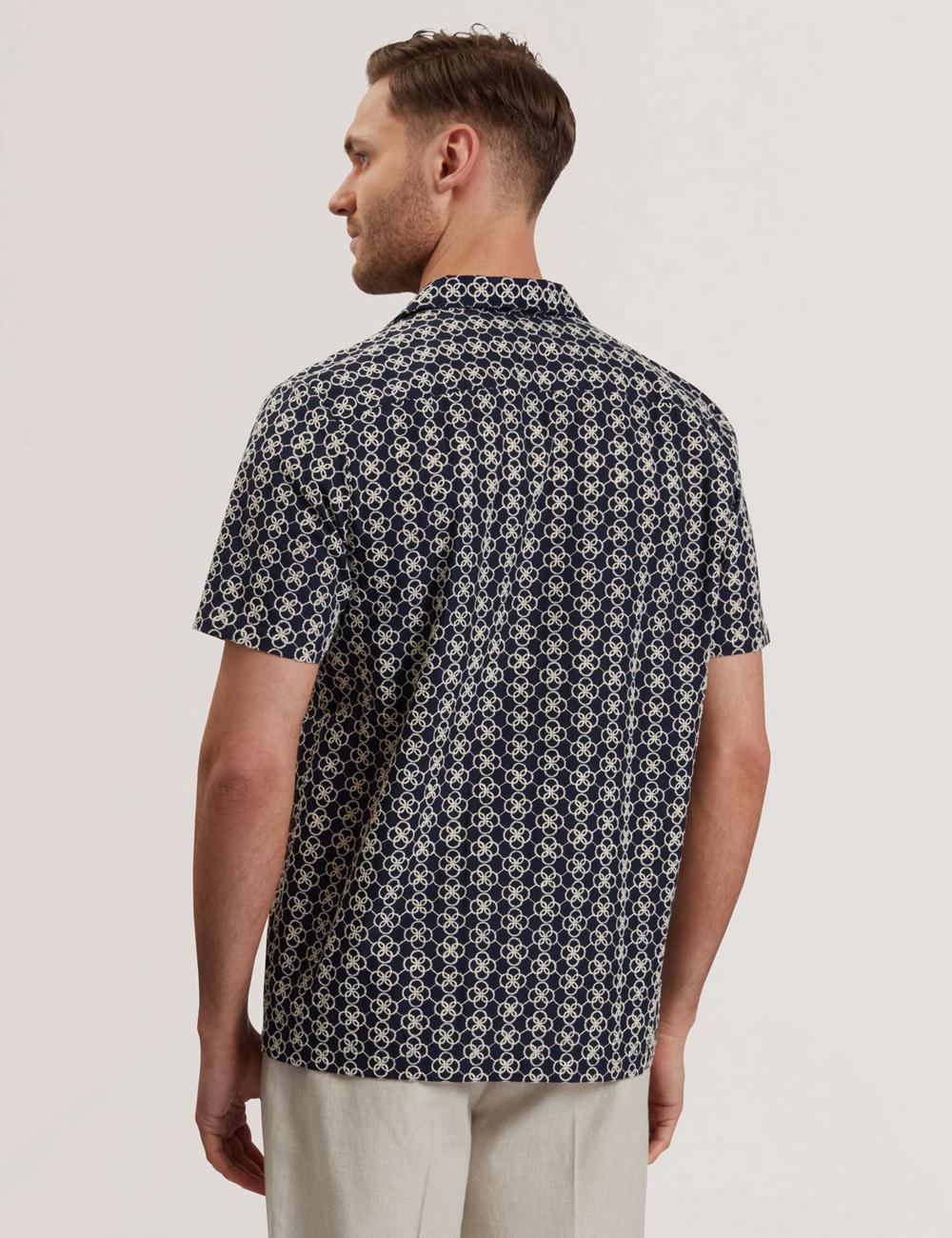 Chemises Ted Baker FINLAYS - Short Sleeve Relaxed Embroidered Homme Bleu Marine | Paris  87365-TYIO