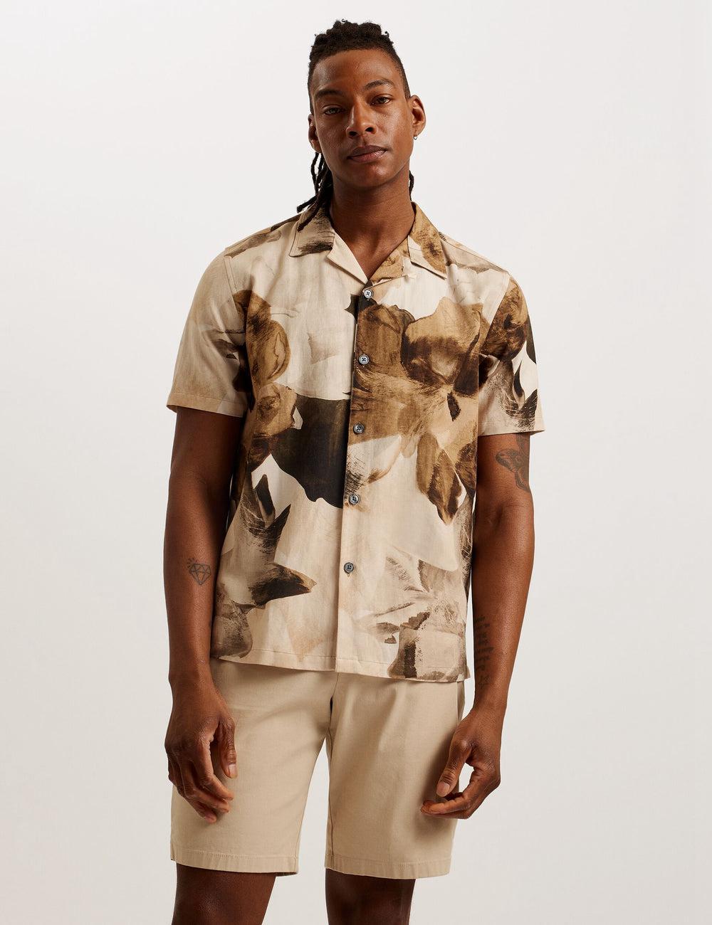 Chemises Ted Baker HENRIS - Short Sleeve Relaxed Floral Print Homme Ecru | Paris  51346-CDEY