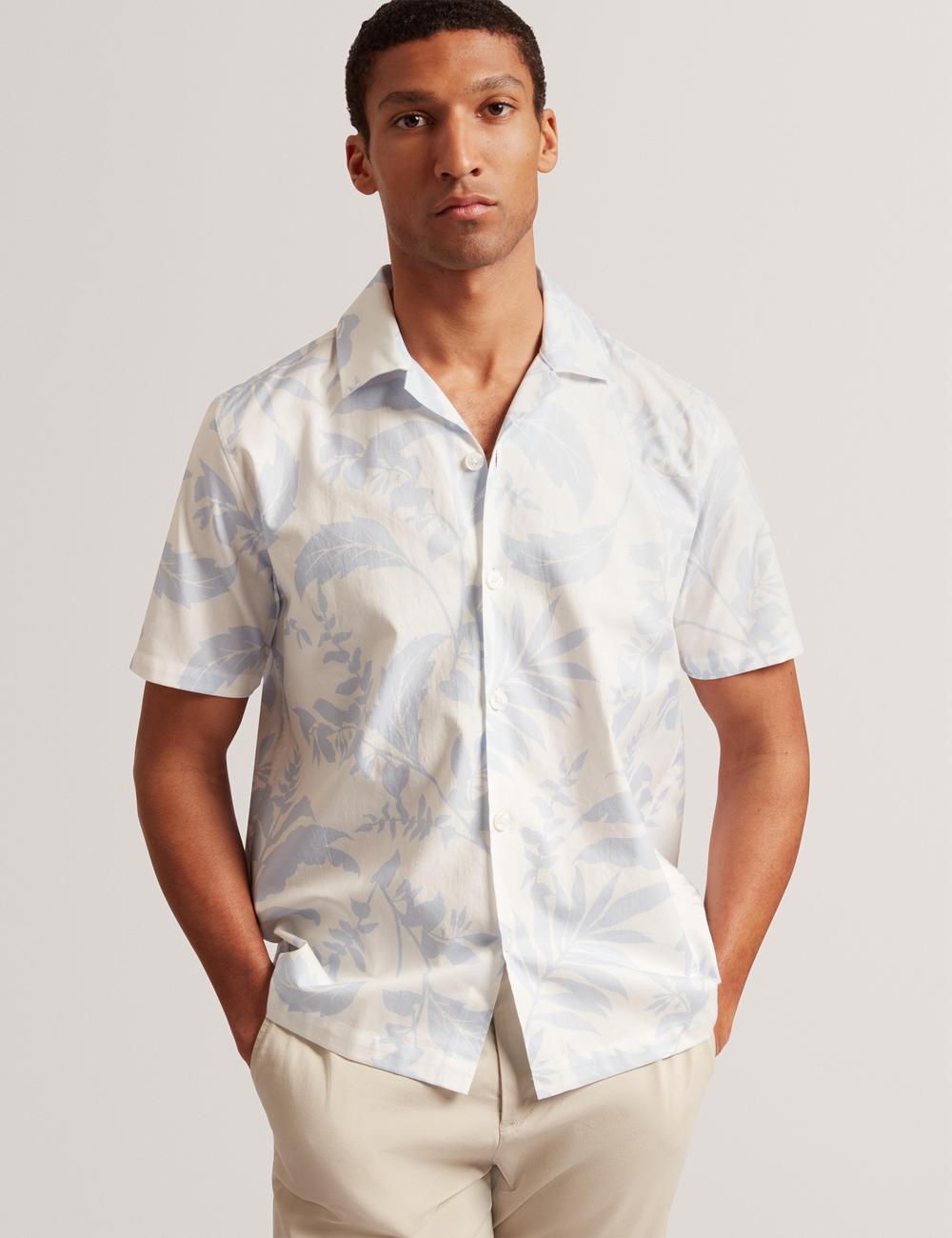 Chemises Ted Baker KITS - Short Sleeve Relaxed Floral Print Homme Bleu | Paris  47123-RHKA
