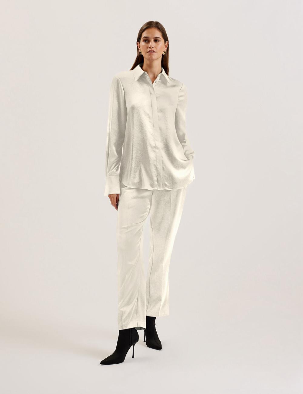 Chemises Ted Baker SONORA - Satin Longline Covered Placket Femme Ivory | Paris  86237-JLZF