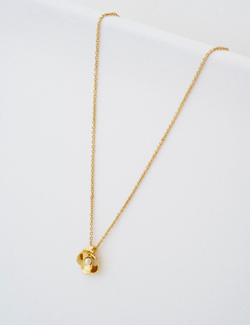 Colliers Ted Baker FLORA - Pearl Detail Flower Pendant Femme Doré | Paris  12359-SLBU