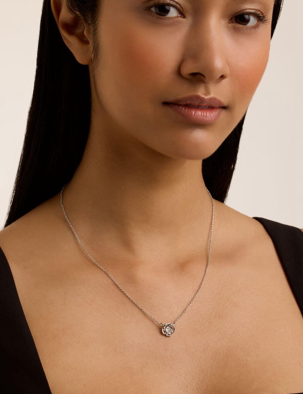 Colliers Ted Baker FLORITA - Crystal Flower Pendant Femme Argent | Paris  74153-ZFJO