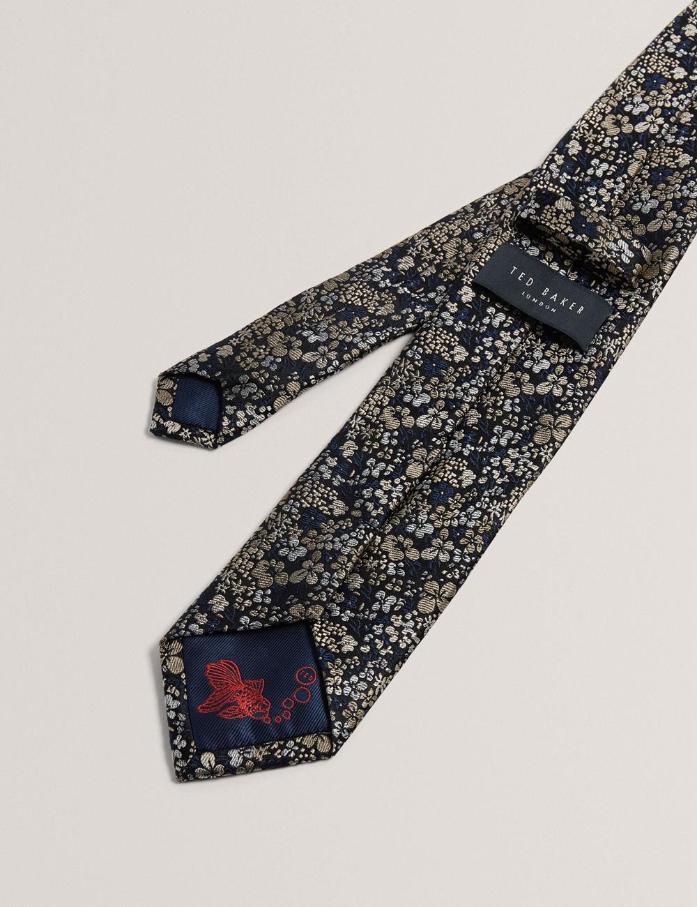 Cravates Ted Baker PEATYS - Scattered Floral Print Silk Homme Bleu Marine | Paris  64395-VHCY