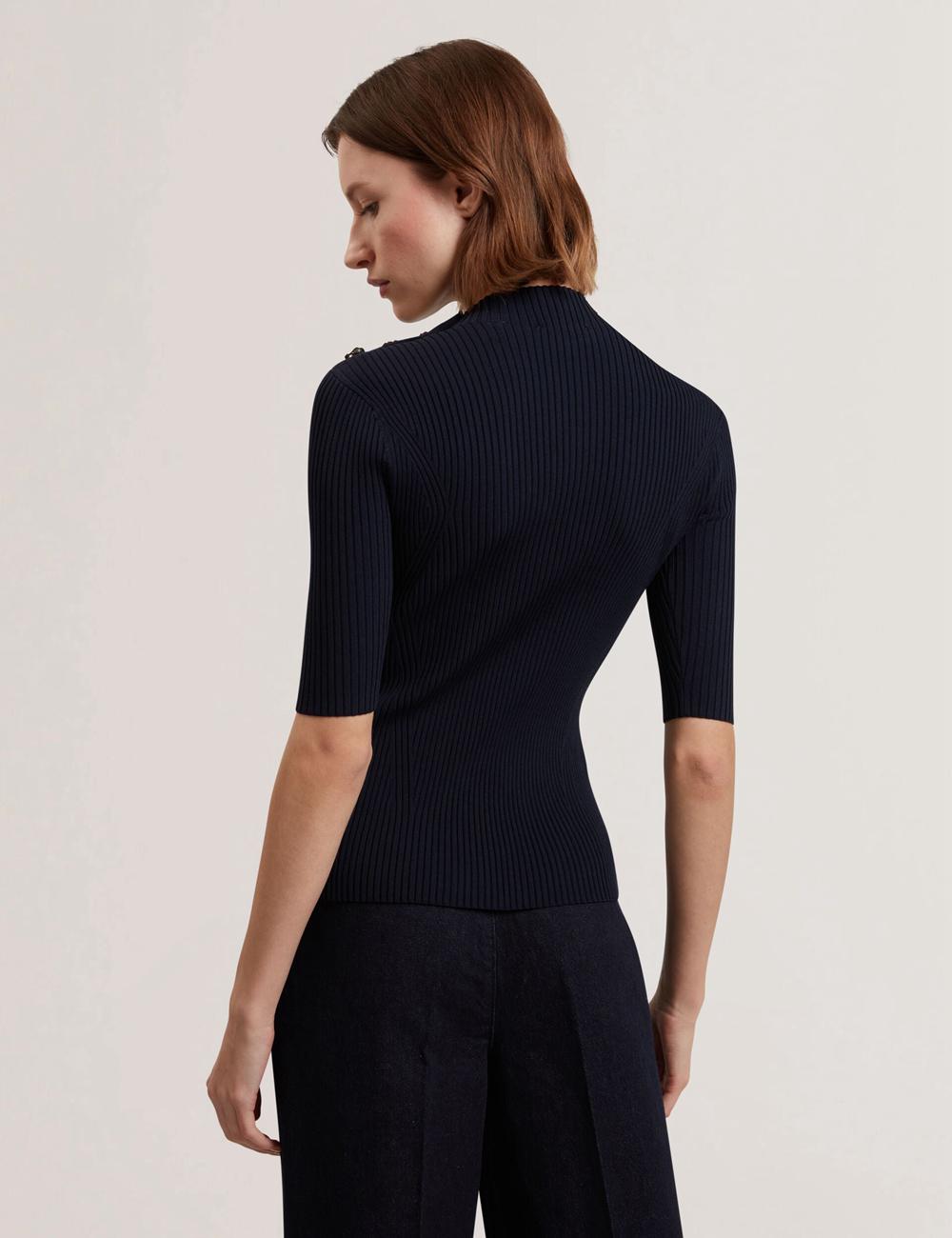 Hauts Ted Baker EELIIA - Ribbed Knit Short Sleeve With Rose Buttons Femme Bleu Marine | Paris  84752-JNER
