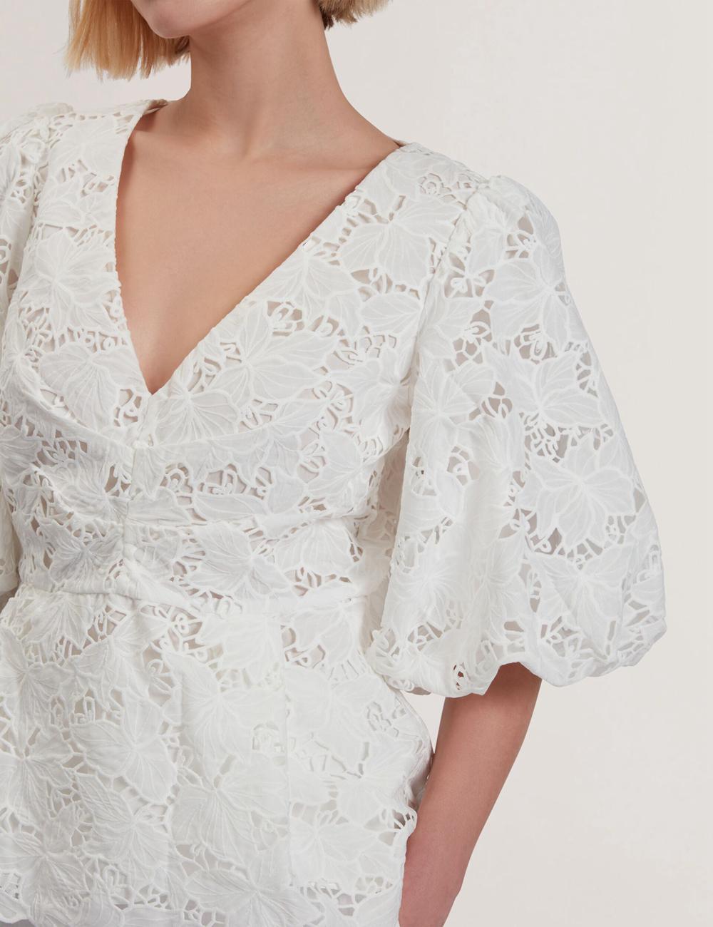Hauts Ted Baker ELLARI - Lace Puff Sleeve V-Neck Peplum Femme Blanche | Paris  24076-GYCA