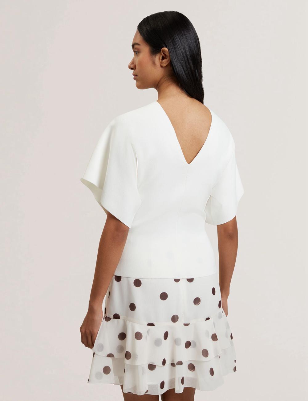 Hauts Ted Baker REGINAH - Wide Short Sleeve V-Neck Knitted Femme Ivory | Paris  52086-YNQU