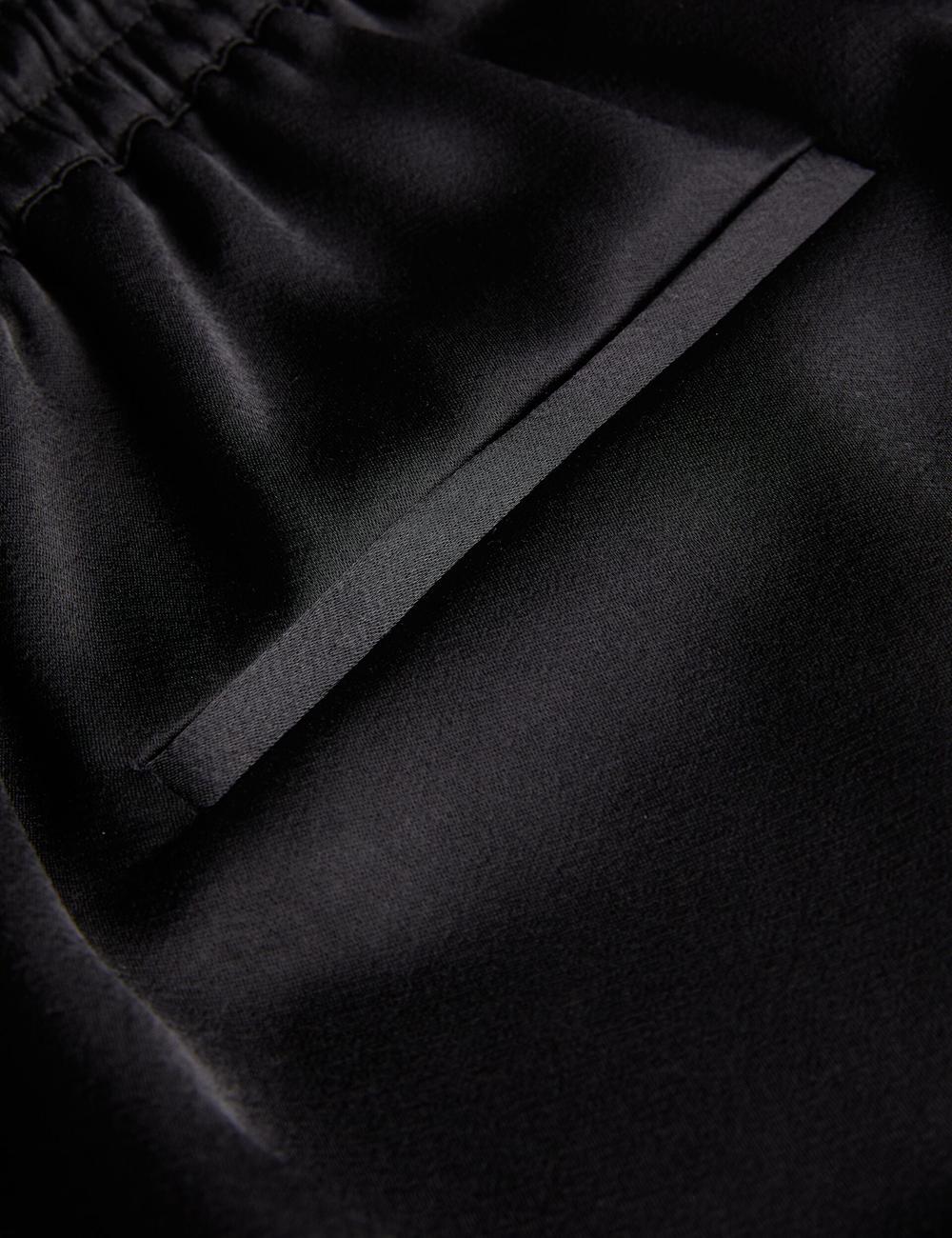 Pantalons Ted Baker NATORI - Satin Elasticated Waist Tapered Femme Noir | Paris  12395-NZPA