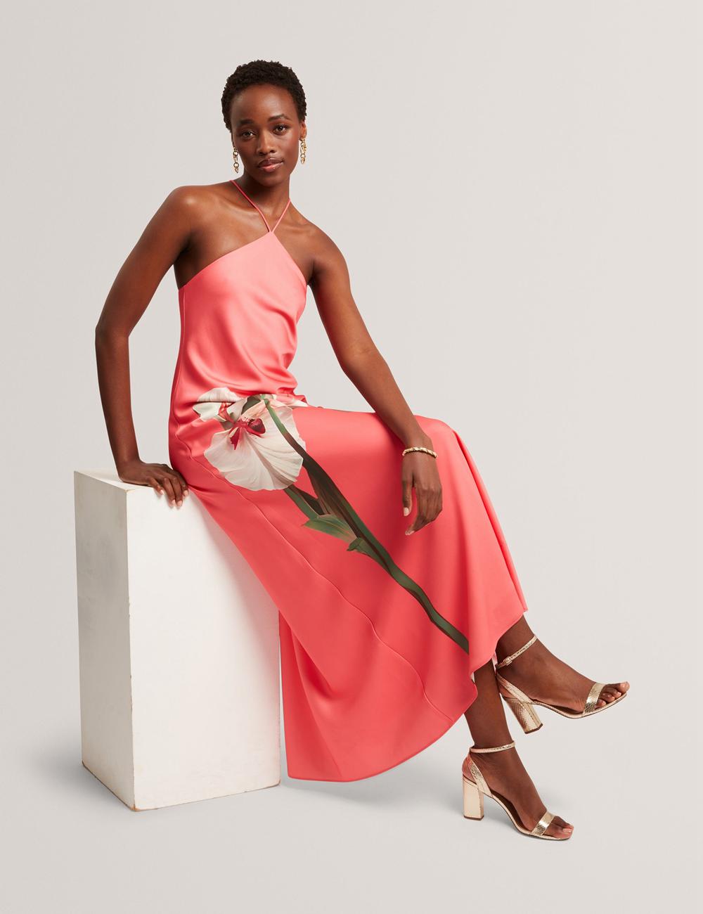 Robe Maxi Ted Baker AJIMA - Floral Graphic Halter Neck Satin Femme Corail | Paris  20451-FJQM