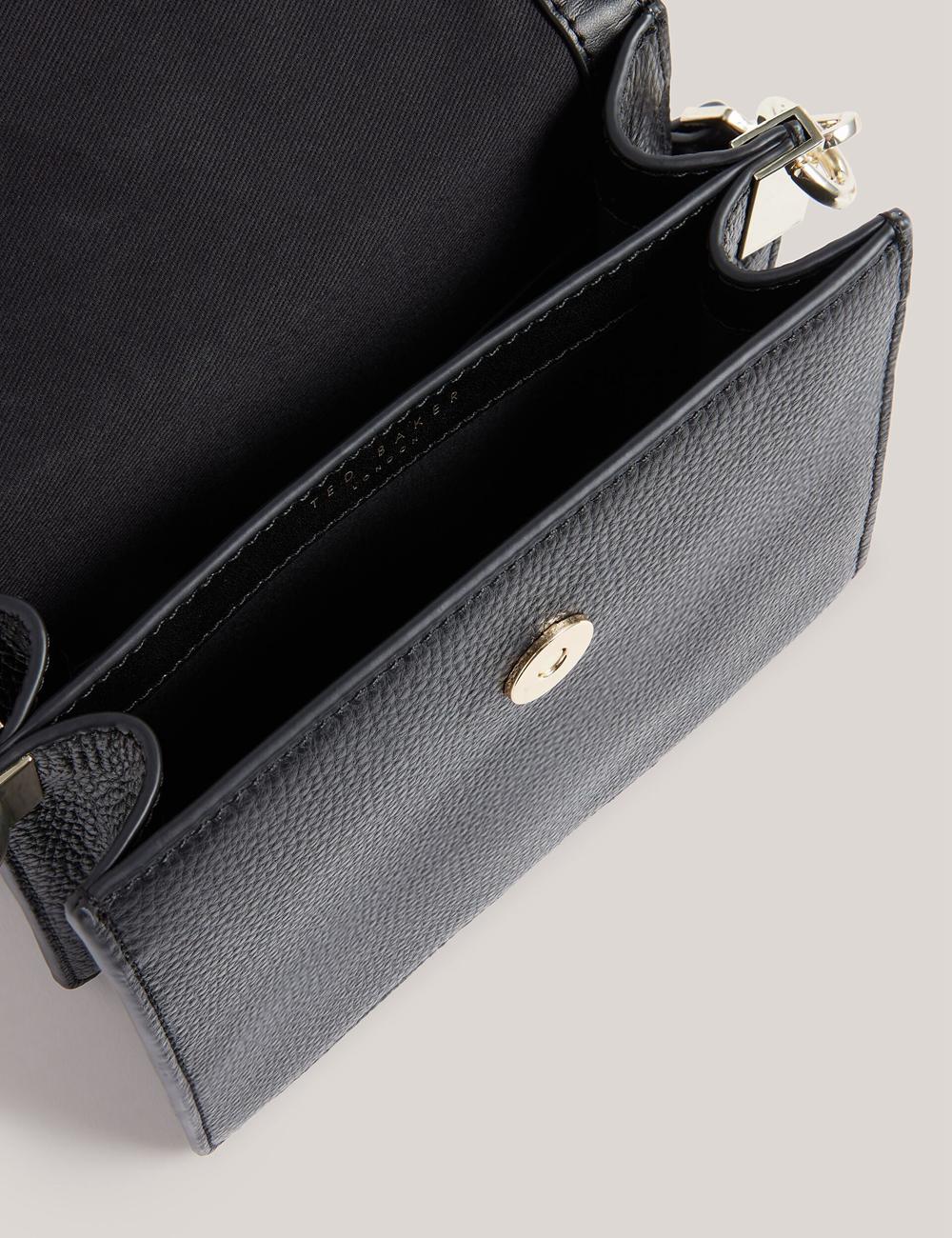 Sac Bandoulière Ted Baker ROSELII - Small Top Handle Bar Detail Leather Femme Noir | Paris  52306-DCIH