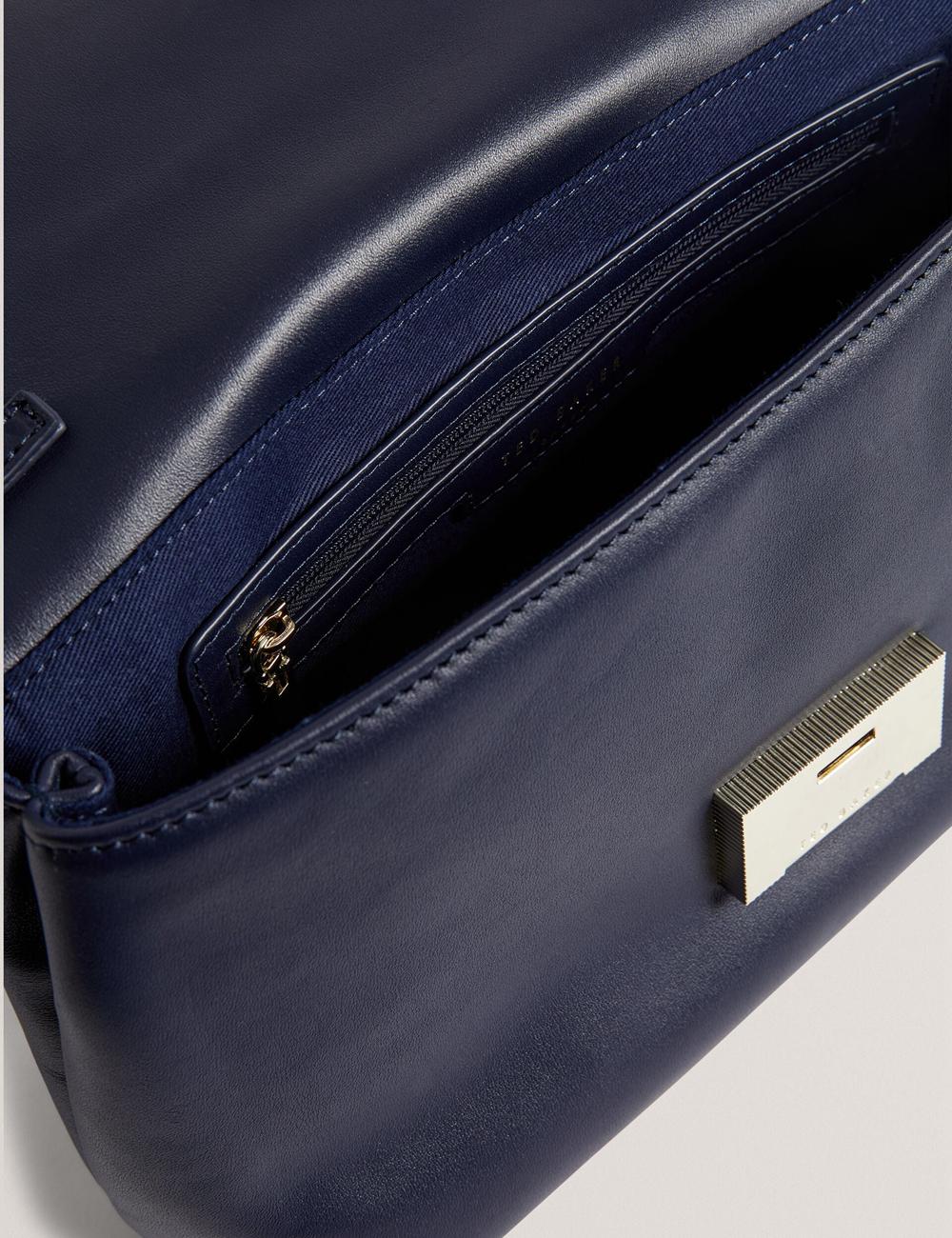 Sac Porté Épaule Ted Baker DEMAE - Leather Fold Over Chain Femme Bleu Marine | Paris  93051-ENTL