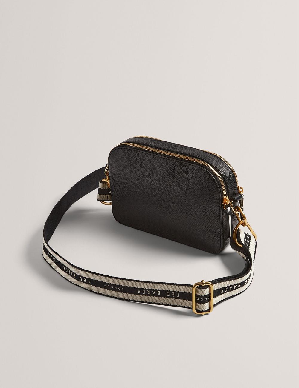 Sac Pour Appareil Photo Ted Baker RIVEA - Woven Panel Faux Leather Camera Femme Bleu Marine | Paris  06724-XJCQ