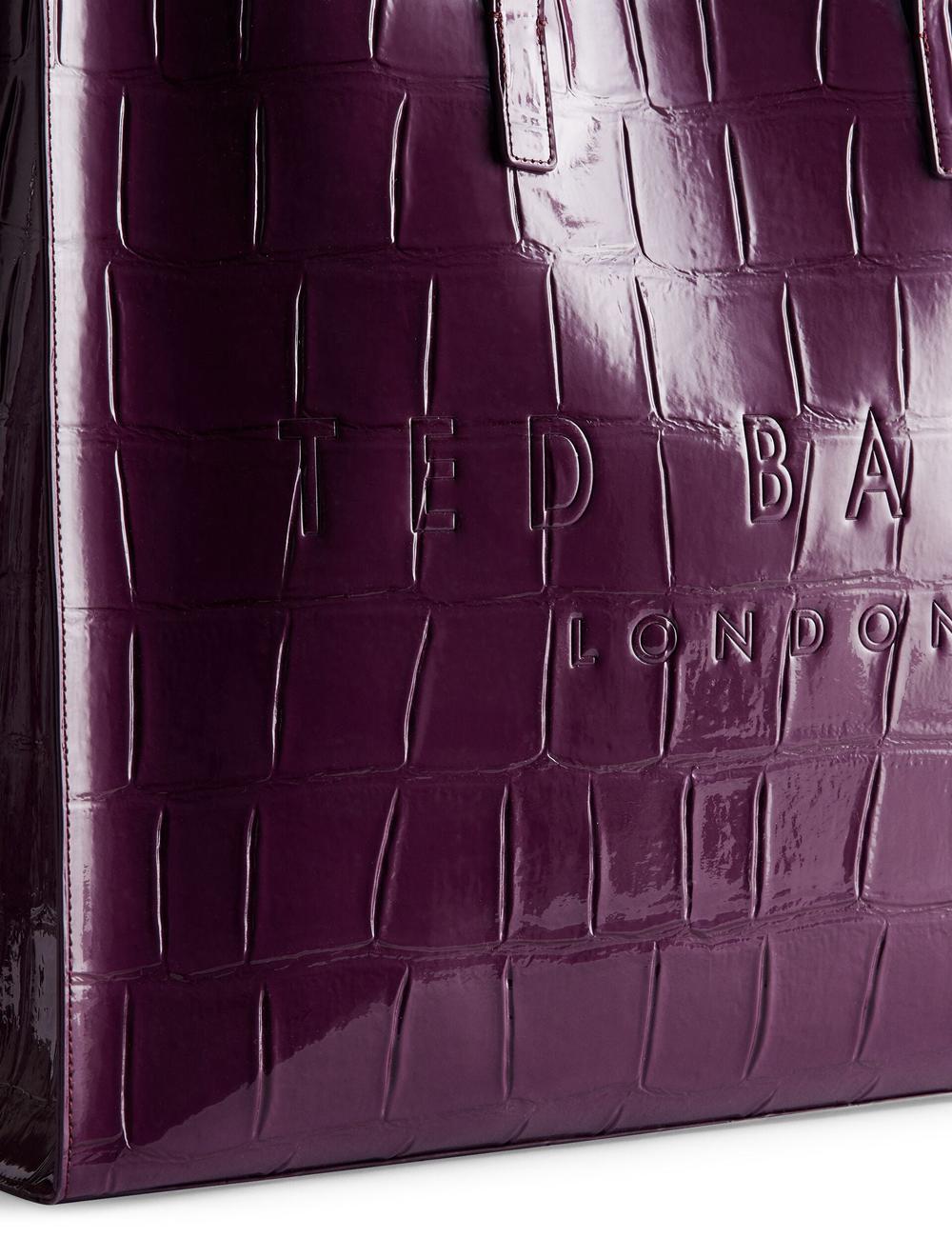Sacs Fourre Tout Ted Baker ALLICON - Wide Croc Effect Icon Femme Bordeaux | Paris  86159-VTMH