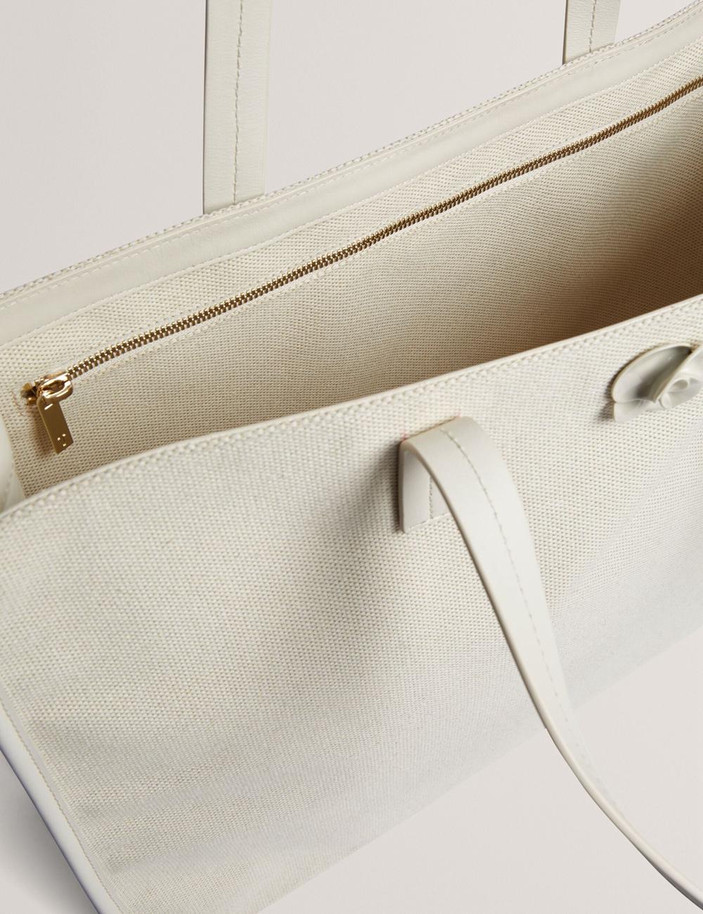 Sacs Fourre Tout Ted Baker AUDOS - Rose Detail Wide Canvas Femme Ecru | Paris  59160-VZWQ