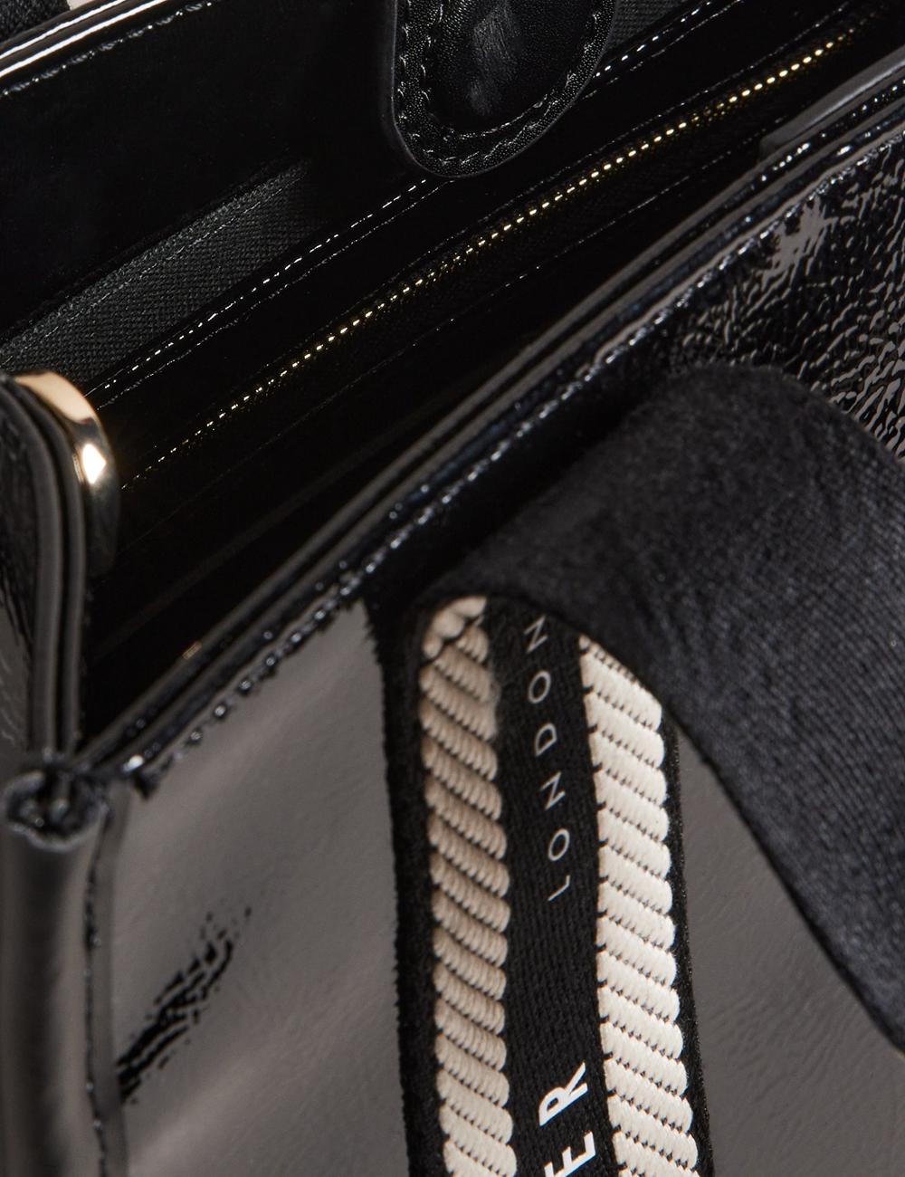 Sacs Fourre Tout Ted Baker CELIANE - Branded Webbing Patent Small Femme Noir | Paris  13785-SUYO