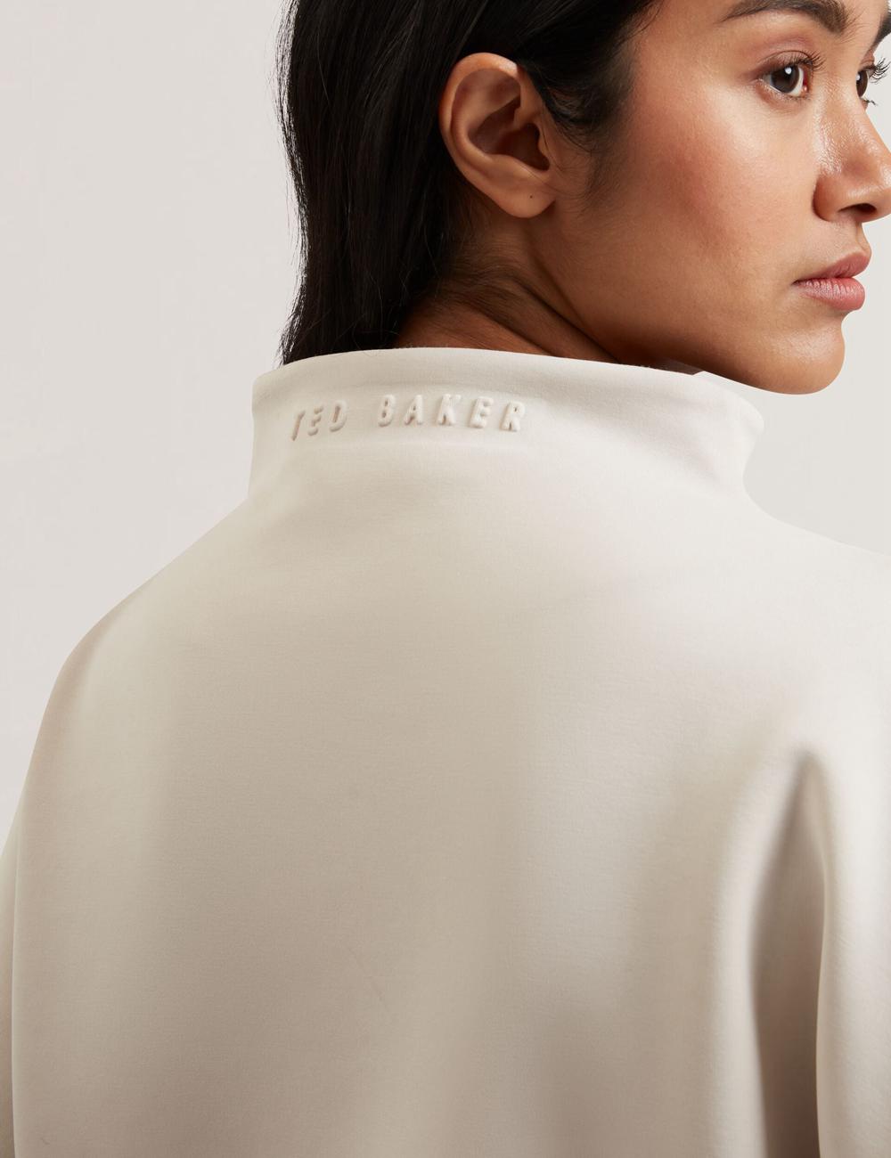 Sweats Ted Baker HALIYY - Funnel Neck Boxy Short Sleeve Femme Ivory | Paris  83290-GCTE