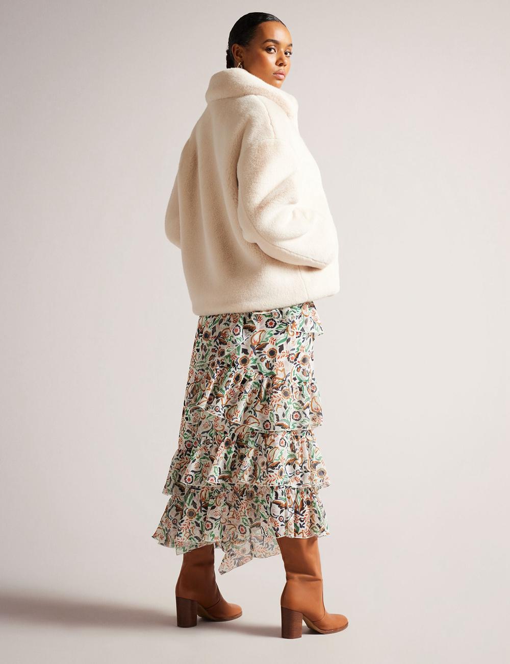 Vestes Ted Baker LILIAM - Faux Fur Collared Short Coat Femme Ivory | Paris  86973-YCJK